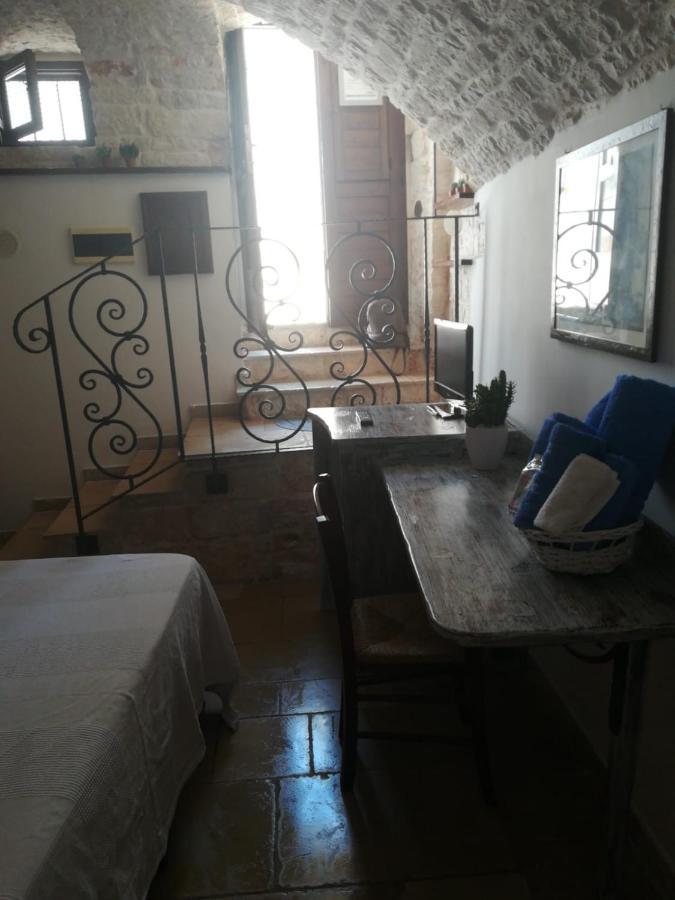 Tavernetta Fanizza Affittacamere Alberobello Buitenkant foto